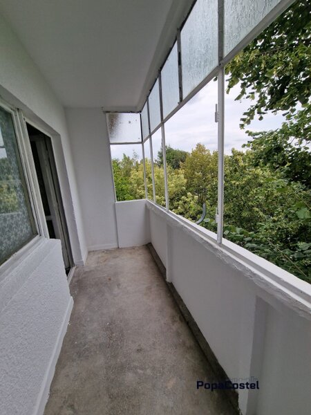 Otopeni, Floare de Cais ,garsoniera decomandata 37 mp et. 2, cu balcon